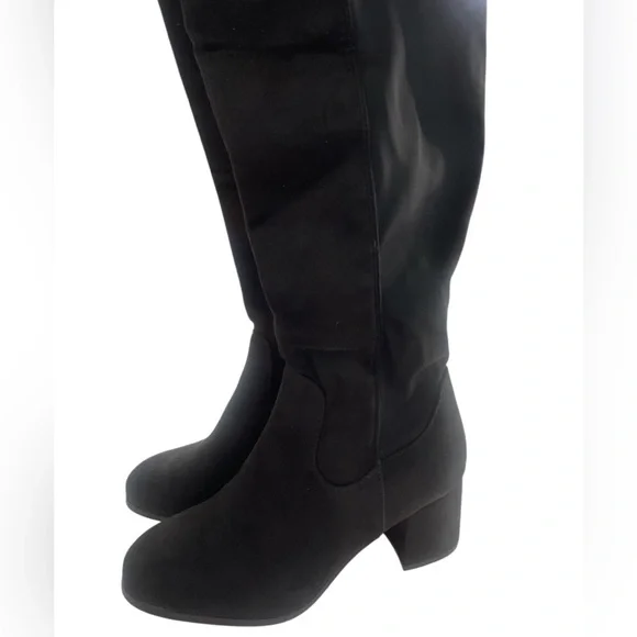 Black Knee high faux suede boots, size 7 - Picture 7 of 11